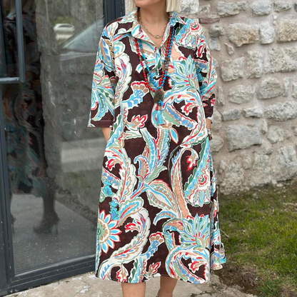 👗 Rochie colorată cu mâneci șapte sferturi