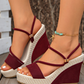 Női magas sarkú, ferde sarkú szandál